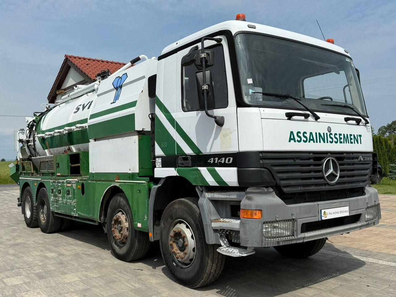 Mercedes-Benz Actros 4140 8x4 Wóz Asenizacyjny Beczkowóz 16500 Litrów - Caminhão limpa fossa: foto 1 Mercedes-Benz Actros 4140 8x4 Wóz Asenizacyjny Beczkowóz 16500 Litrów - Caminhão limpa fossa: foto 1