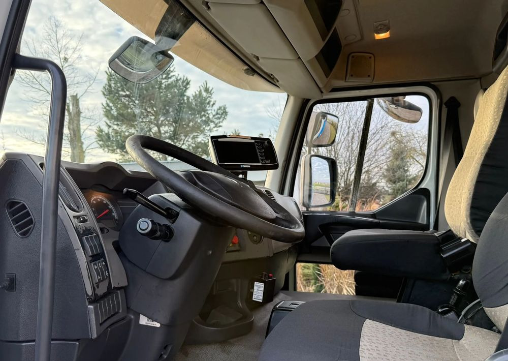 Renault Premium - Caminhão de lixo: foto 5 Renault Premium - Caminhão de lixo: foto 5