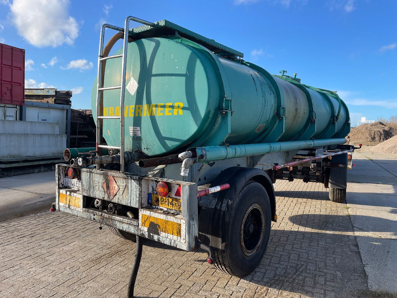 Burg Bitumen tank inox 14.000L - Reboque tanque: foto 3 Burg Bitumen tank inox 14.000L - Reboque tanque: foto 3