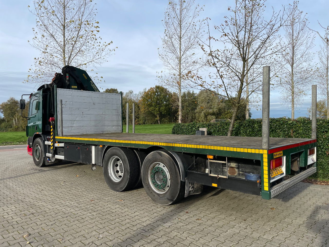 DAF CF 75.310 With Palfinger PK20002 crane - Camião de caixa aberta/ Plataforma, Caminhão grua: foto 4 DAF CF 75.310 With Palfinger PK20002 crane - Camião de caixa aberta/ Plataforma, Caminhão grua: foto 4