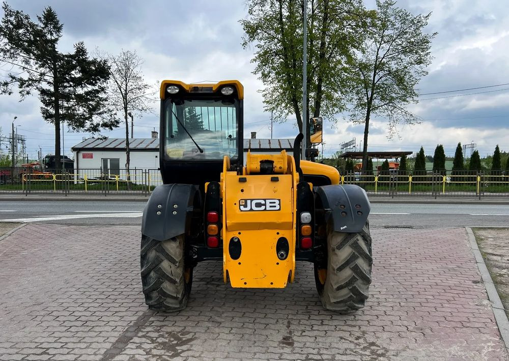 JCB 531-70 Agri | 2009 Rok | 75 Km - Empilhador telescópico: foto 4 JCB 531-70 Agri | 2009 Rok | 75 Km - Empilhador telescópico: foto 4