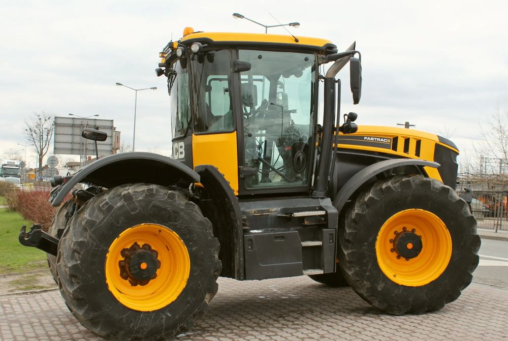 JCB Fastrac 4220 Trimble Autopilot - Trator: foto 3 JCB Fastrac 4220 Trimble Autopilot - Trator: foto 3