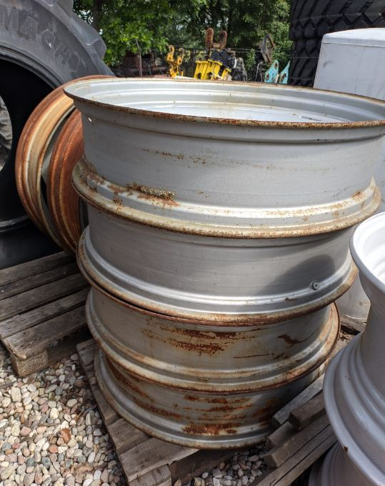 Koła wąskie do międzyrzędzi, 36 cali, nastawne - Roda completa: foto 4 Koła wąskie do międzyrzędzi, 36 cali, nastawne - Roda completa: foto 4