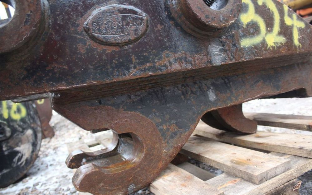 SZYBKO ZŁĄCZĘ DO KOPAREK JCB, CAT, VOLVO, KOMATSU, LIEBHERR I INNYCH - Acoplamento rápido de Máquina de construção: foto 5 SZYBKO ZŁĄCZĘ DO KOPAREK JCB, CAT, VOLVO, KOMATSU, LIEBHERR I INNYCH - Acoplamento rápido de Máquina de construção: foto 5