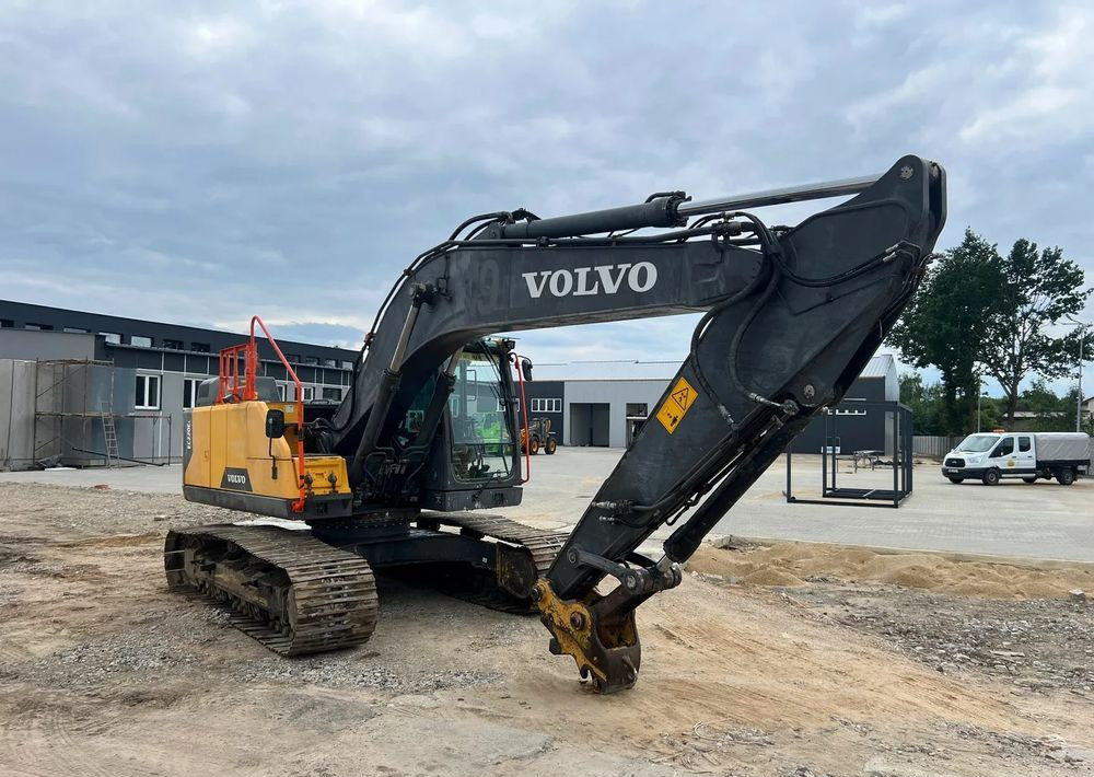 Volvo EC 220 EL - Escavadora de rastos: foto 1 Volvo EC 220 EL - Escavadora de rastos: foto 1