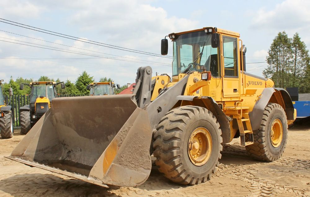 Volvo L110E - Carregadeira de rodas: foto 1 Volvo L110E - Carregadeira de rodas: foto 1