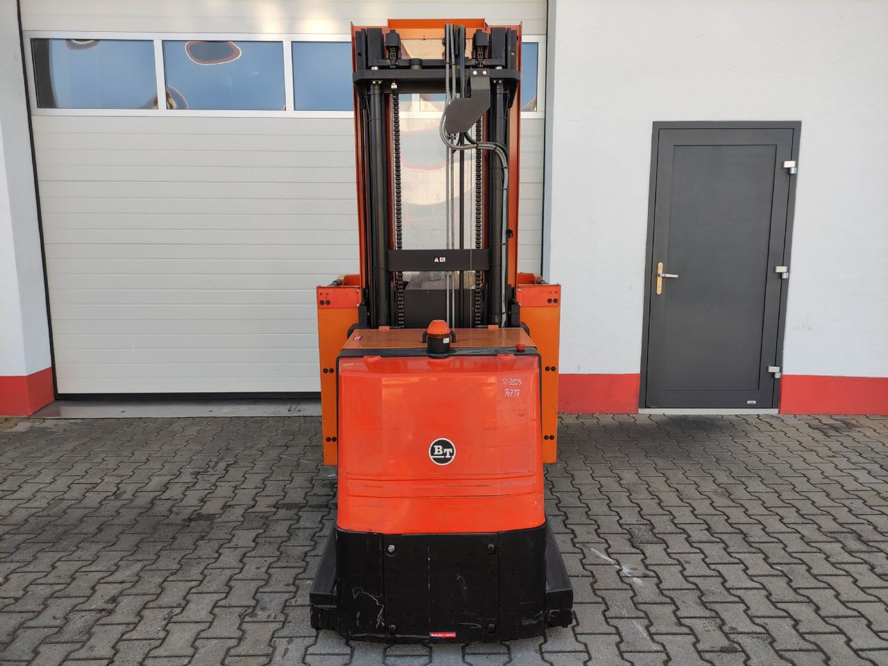 BT OME 100 M - Order-picker: foto 4 BT OME 100 M - Order-picker: foto 4