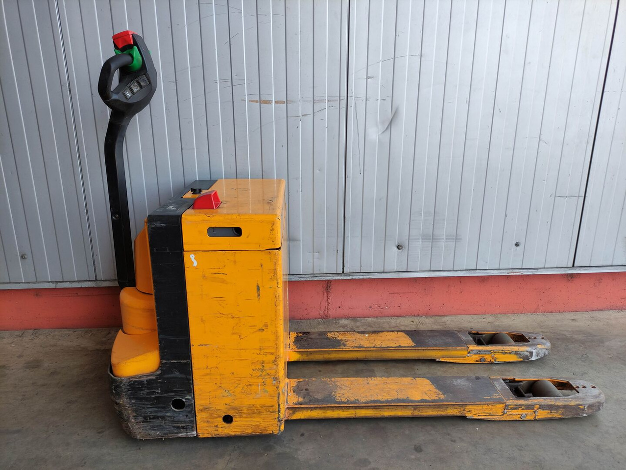 Jungheinrich ELE16G - Porta-palete: foto 2 Jungheinrich ELE16G - Porta-palete: foto 2