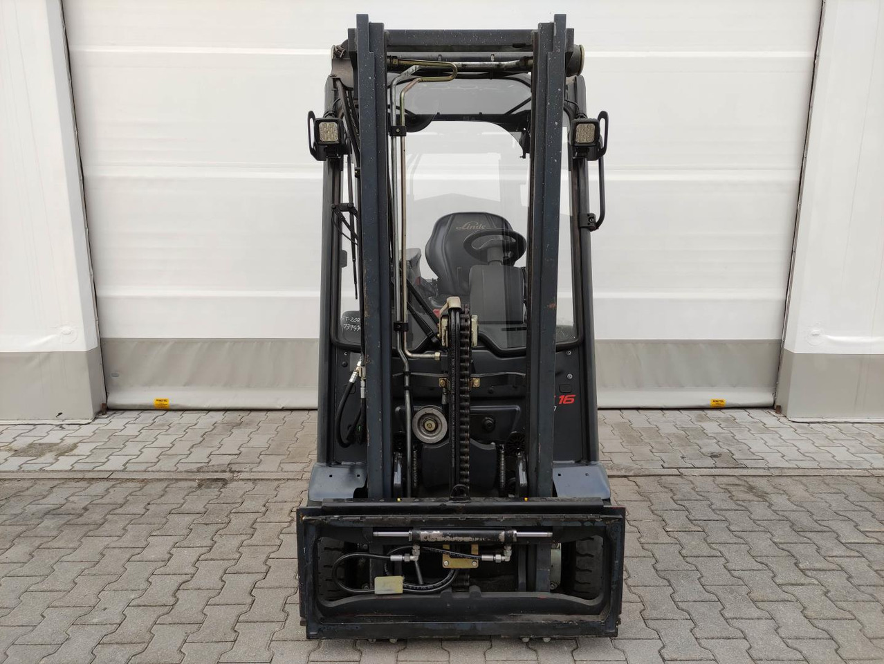 Linde E16-02-386-EVO - Empilhadeira elétrica: foto 3 Linde E16-02-386-EVO - Empilhadeira elétrica: foto 3