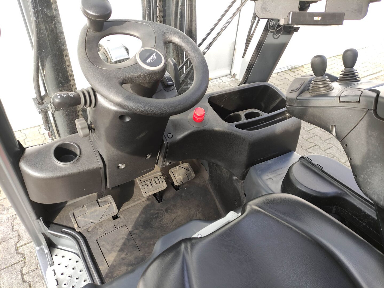 Linde E16PH-02-386 - Empilhadeira elétrica: foto 5 Linde E16PH-02-386 - Empilhadeira elétrica: foto 5