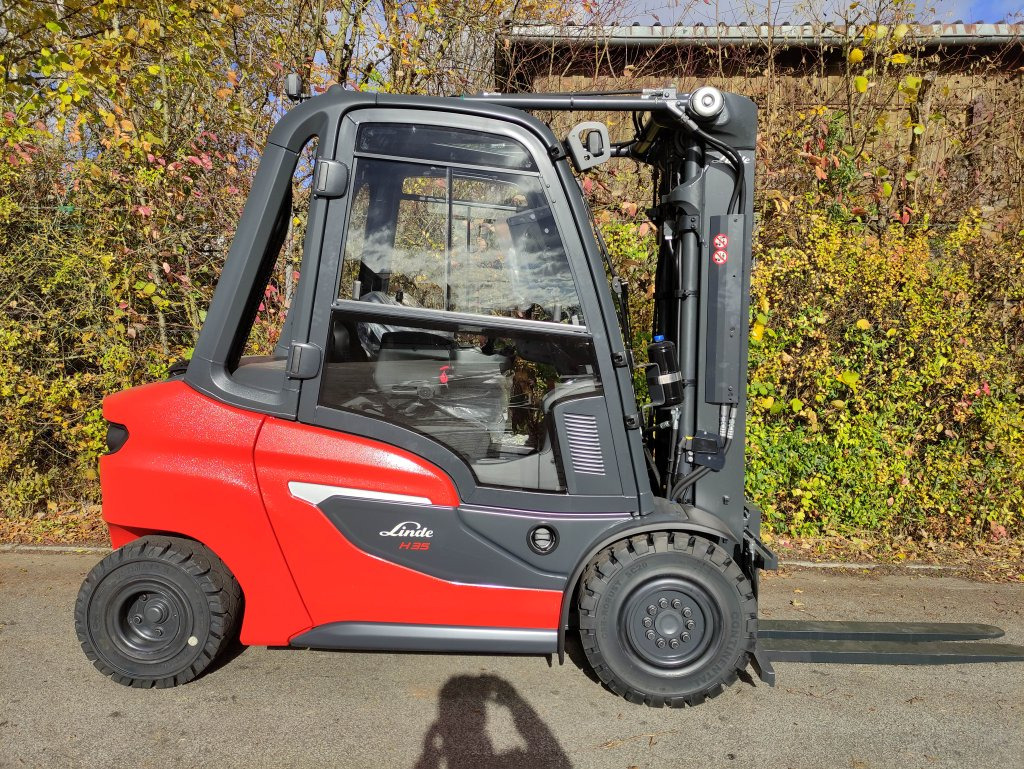 Linde H35D-01-120 - Empilhadeira a diesel: foto 2 Linde H35D-01-120 - Empilhadeira a diesel: foto 2