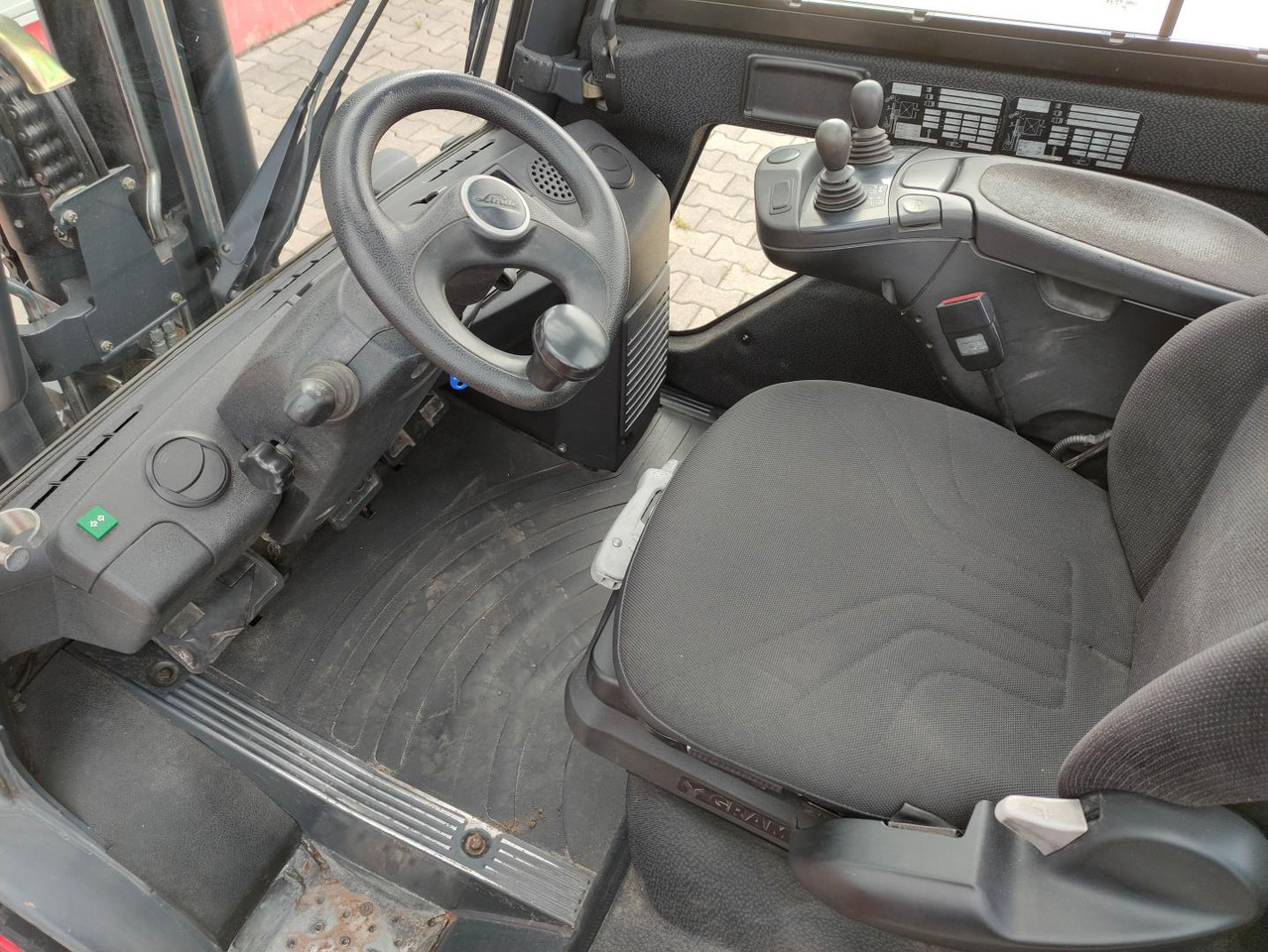 Linde H35D-02-393-EVO - Empilhadeira a diesel: foto 5 Linde H35D-02-393-EVO - Empilhadeira a diesel: foto 5