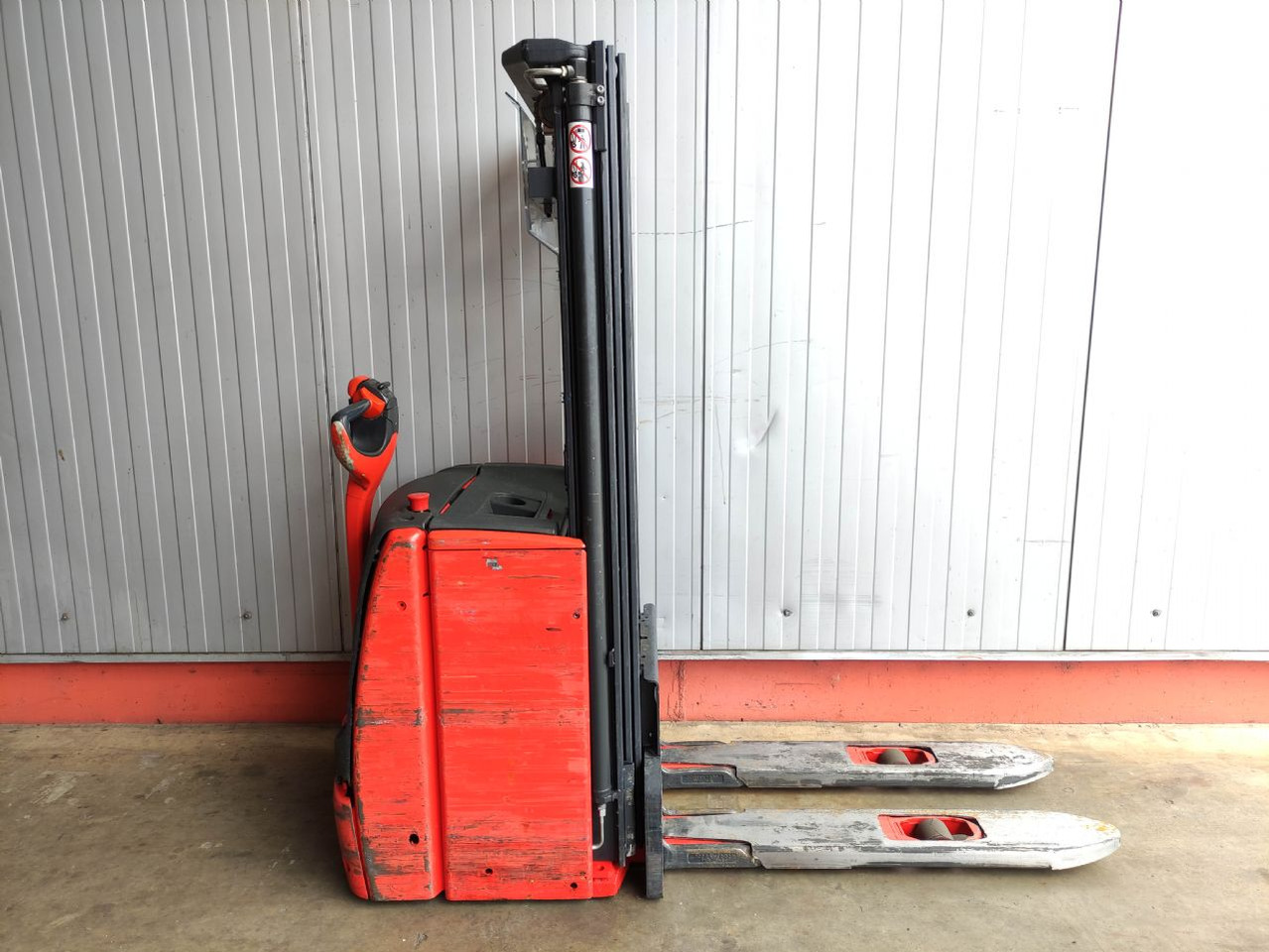 Linde L16-1173 - Stacker: foto 2 Linde L16-1173 - Stacker: foto 2