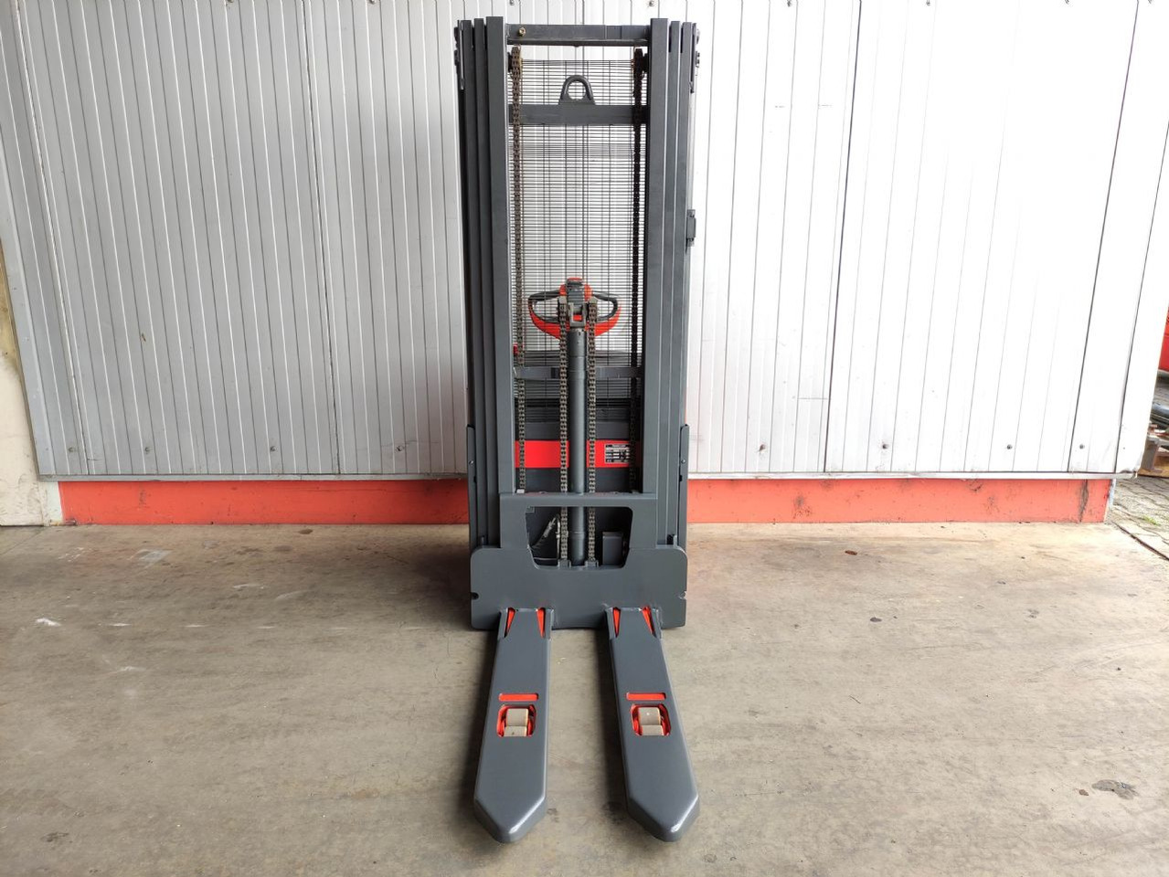 Linde L16-1173 - Stacker: foto 3 Linde L16-1173 - Stacker: foto 3