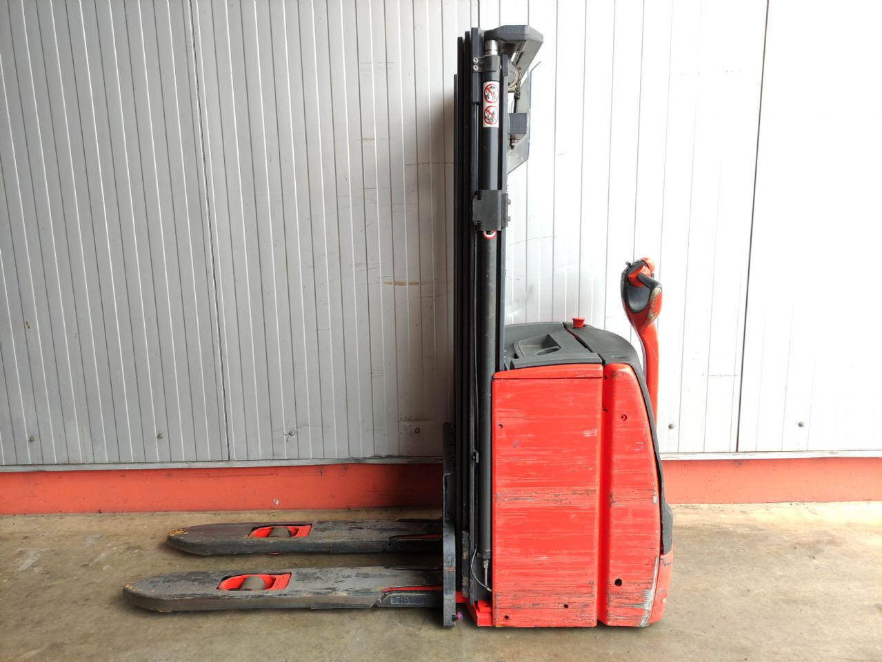 Linde L16-1173 - Stacker: foto 1 Linde L16-1173 - Stacker: foto 1