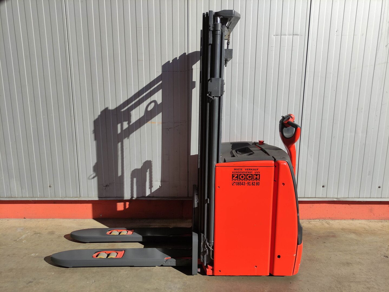 Linde L16-1173 - Stacker: foto 1 Linde L16-1173 - Stacker: foto 1