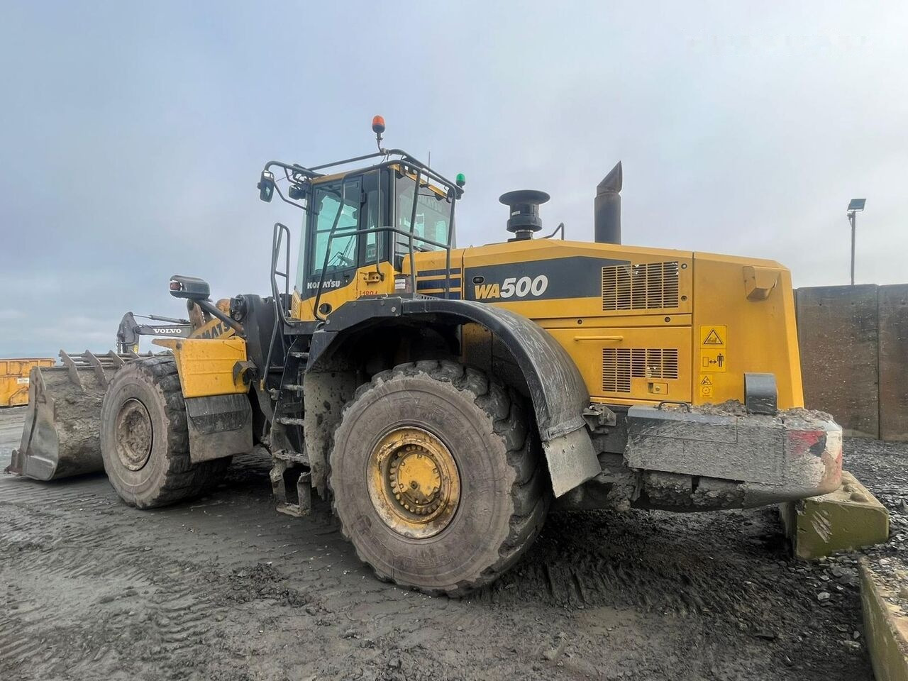 Komatsu WA500-7 - Carregadeira de rodas: foto 1 Komatsu WA500-7 - Carregadeira de rodas: foto 1
