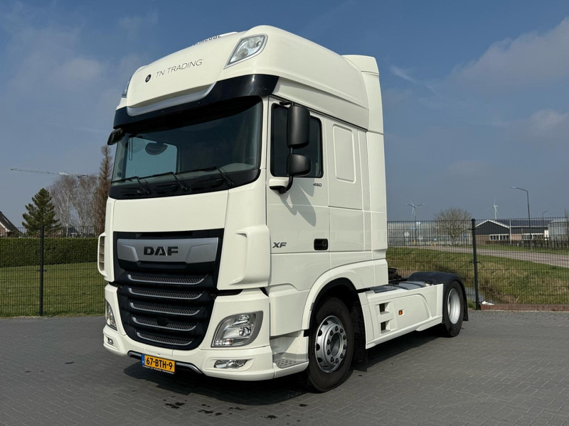 DAF XF 450 STAND KLIMA, FULL SPOILER, 2X BED, NL TRUCK. - Tractor: foto 2 DAF XF 450 STAND KLIMA, FULL SPOILER, 2X BED, NL TRUCK. - Tractor: foto 2