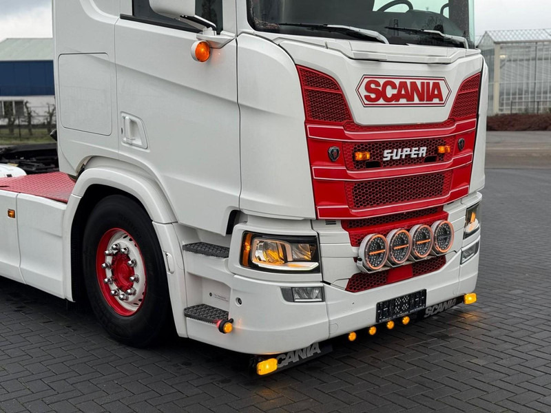 Scania R500 NGS SHOWTRUCK, 2.95WB, HYDRAULIEK, VOLLUCHT, OLD SCHOOL. - Tractor: foto 2 Scania R500 NGS SHOWTRUCK, 2.95WB, HYDRAULIEK, VOLLUCHT, OLD SCHOOL. - Tractor: foto 2
