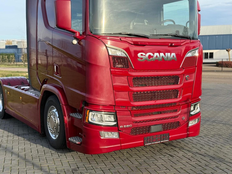 Scania R580 V8 NGS 2 TANKS, RETARDER, LEDER, ALU, VOLLUCHT, SMART V2, PARK COOL. - Tractor: foto 4 Scania R580 V8 NGS 2 TANKS, RETARDER, LEDER, ALU, VOLLUCHT, SMART V2, PARK COOL. - Tractor: foto 4