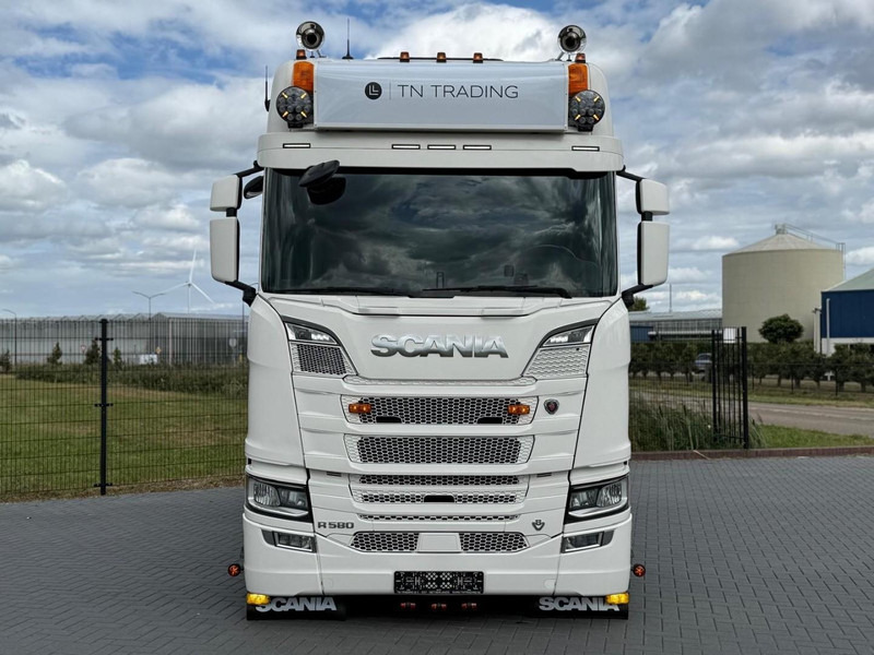Scania R580 V8 NGS 3.15WB, RETARDER, VOLLUCHT, LEER, LED, KING OF THE ROAD. - Tractor: foto 3 Scania R580 V8 NGS 3.15WB, RETARDER, VOLLUCHT, LEER, LED, KING OF THE ROAD. - Tractor: foto 3