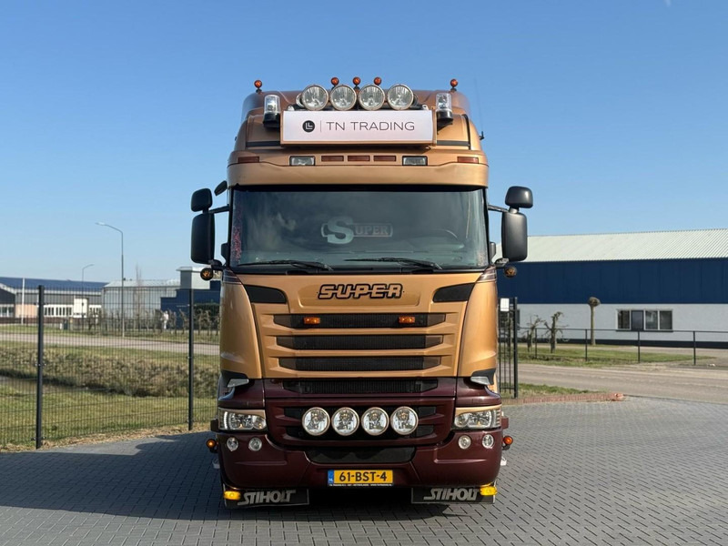 Scania R730 V8 V8, SHOWTRUCK VOLLUCHT, RETARDER, HYDRAULIEK, BOOGIE, ALU WIELEN, LEER. - Tractor: foto 4 Scania R730 V8 V8, SHOWTRUCK VOLLUCHT, RETARDER, HYDRAULIEK, BOOGIE, ALU WIELEN, LEER. - Tractor: foto 4