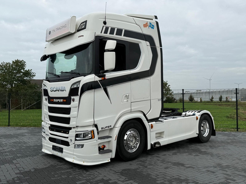 Scania S520 V8 NGS FULL SPOILER, PARK COOLER, FULL AIR, RETARDER, 6 BALLOONS. - Tractor: foto 3 Scania S520 V8 NGS FULL SPOILER, PARK COOLER, FULL AIR, RETARDER, 6 BALLOONS. - Tractor: foto 3