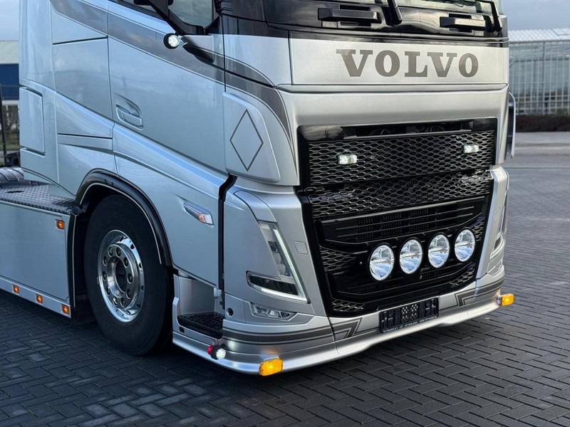 Volvo FH 13.460XL SHOW, ALCOA, INTERIEUR, ALS NIEUW, PUSHER, TOP. - Tractor: foto 5 Volvo FH 13.460XL SHOW, ALCOA, INTERIEUR, ALS NIEUW, PUSHER, TOP. - Tractor: foto 5