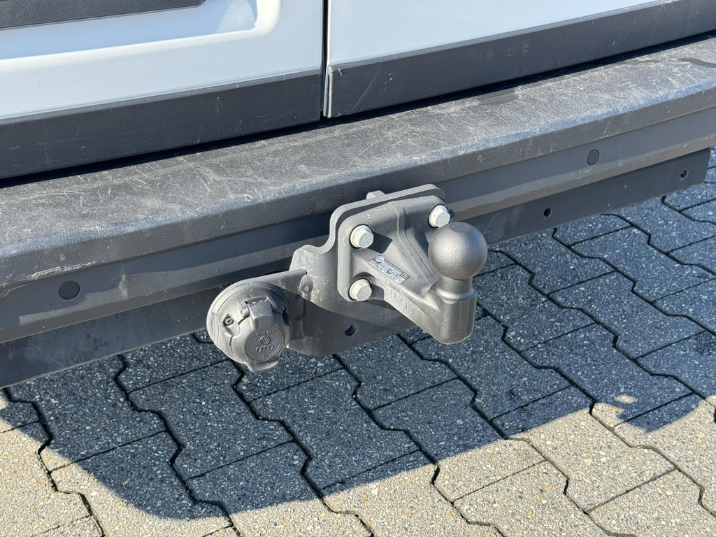 Volkswagen Crafter-30 2.0 TDI L3H3 Highline 4S banden Trekhaak Carplay Pdc v+a Cruise DAB - Furgão: foto 3 Volkswagen Crafter-30 2.0 TDI L3H3 Highline 4S banden Trekhaak Carplay Pdc v+a Cruise DAB - Furgão: foto 3