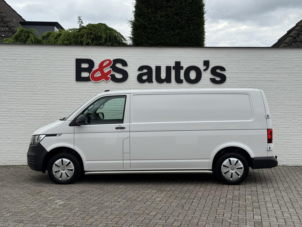 Volkswagen Transporter-2.0 TDI L2H1 Navigatie Trekhaak Carplay Cruise Airco Lat om lat 4 Seizoenen banden - Furgão: foto 4 Volkswagen Transporter-2.0 TDI L2H1 Navigatie Trekhaak Carplay Cruise Airco Lat om lat 4 Seizoenen banden - Furgão: foto 4