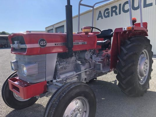 Massey Ferguson 155 arceau à 12 500 € sans tva - Trator: foto 3 Massey Ferguson 155 arceau à 12 500 € sans tva - Trator: foto 3