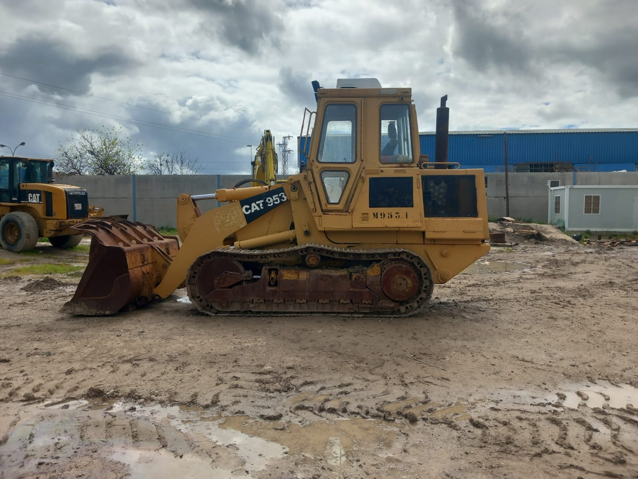 CATERPILLAR 953 - Máquina de construção: foto 4 CATERPILLAR 953 - Máquina de construção: foto 4