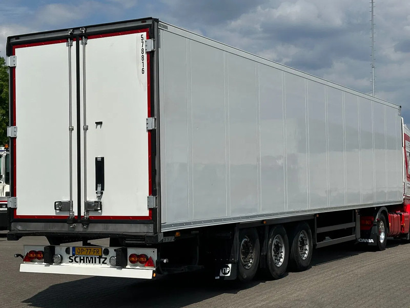 Schmitz Cargobull Carrier Vector 1550 / Rotos Disc / Lift-Axle / APK 04-2026 - Semireboque frigorífico: foto 4 Schmitz Cargobull Carrier Vector 1550 / Rotos Disc / Lift-Axle / APK 04-2026 - Semireboque frigorífico: foto 4