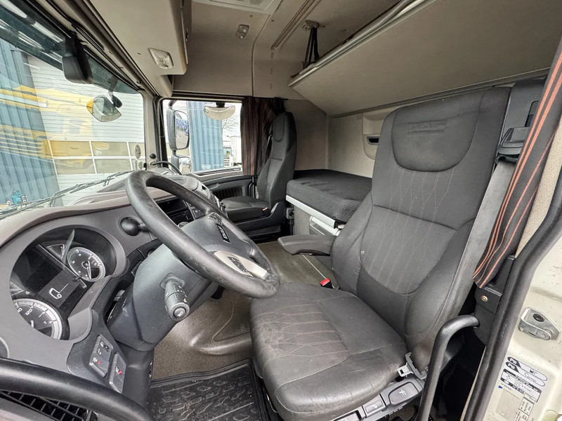 Tractor DAF XF 450 Space Cab Euro 6: foto 11