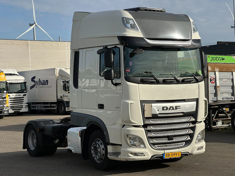 DAF XF 450 Super Space Cab Euro 6 - Tractor: foto 2 DAF XF 450 Super Space Cab Euro 6 - Tractor: foto 2