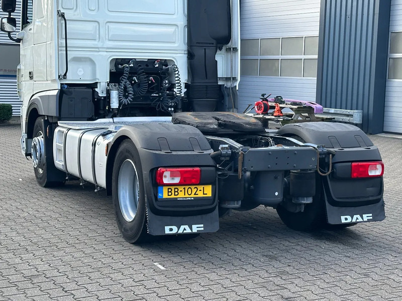 DAF XF 450 Super Space Cab Euro 6 - Tractor: foto 5 DAF XF 450 Super Space Cab Euro 6 - Tractor: foto 5