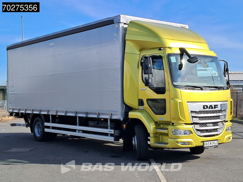 DAF XB 260 4X2 2024 registration 16tons Automatic Ladebordwand ACC Euro 6 - Caminhão com lona: foto 3 DAF XB 260 4X2 2024 registration 16tons Automatic Ladebordwand ACC Euro 6 - Caminhão com lona: foto 3