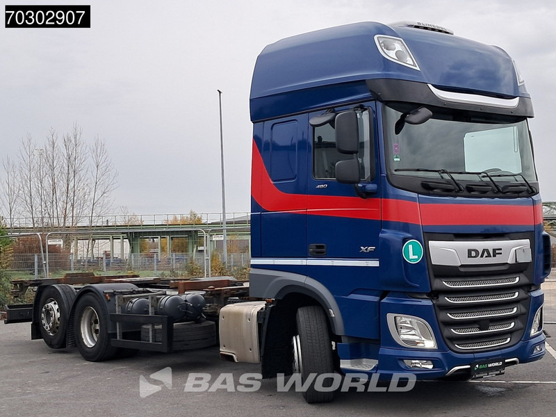 DAF XF 480 6X2 BDF Retarder SSC Lift+Steering Axle Automatic Euro 6 - Caminhão transportador de contêineres/ Caixa móvel: foto 3 DAF XF 480 6X2 BDF Retarder SSC Lift+Steering Axle Automatic Euro 6 - Caminhão transportador de contêineres/ Caixa móvel: foto 3