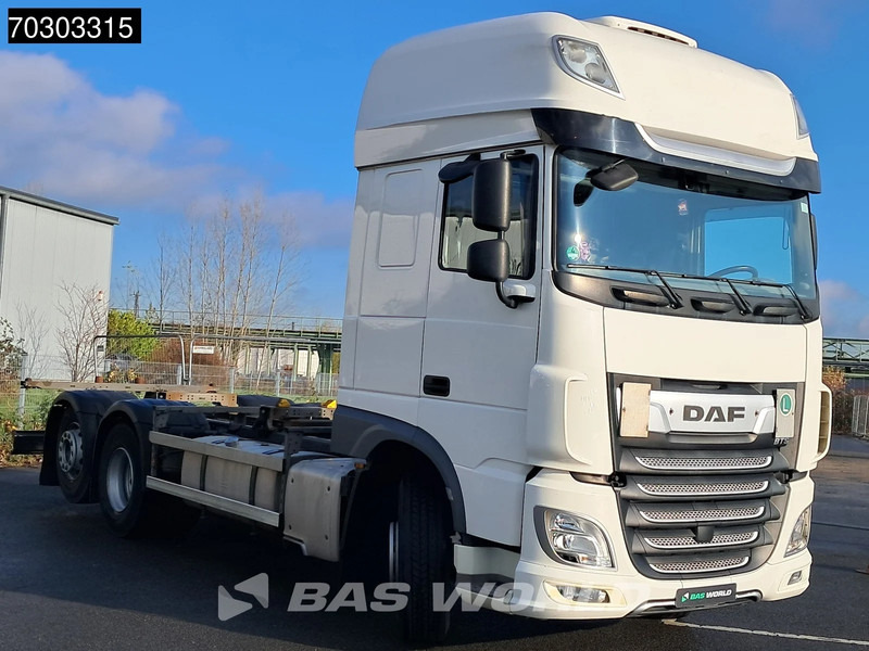 DAF XF 480 6X2 BDF SSC Retarder Lift+Steering Axle Automatic Euro 6 - Caminhão transportador de contêineres/ Caixa móvel: foto 3 DAF XF 480 6X2 BDF SSC Retarder Lift+Steering Axle Automatic Euro 6 - Caminhão transportador de contêineres/ Caixa móvel: foto 3