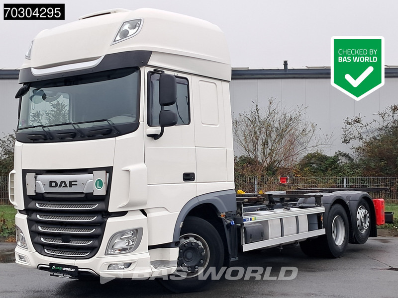 DAF XF 480 6X2 BDF SSC Retarder Lift+Steering Axle Automatic Euro 6 - Caminhão transportador de contêineres/ Caixa móvel: foto 1 DAF XF 480 6X2 BDF SSC Retarder Lift+Steering Axle Automatic Euro 6 - Caminhão transportador de contêineres/ Caixa móvel: foto 1