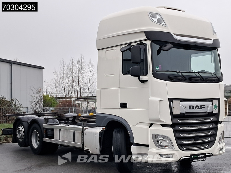 DAF XF 480 6X2 BDF SSC Retarder Lift+Steering Axle Automatic Euro 6 - Caminhão transportador de contêineres/ Caixa móvel: foto 3 DAF XF 480 6X2 BDF SSC Retarder Lift+Steering Axle Automatic Euro 6 - Caminhão transportador de contêineres/ Caixa móvel: foto 3