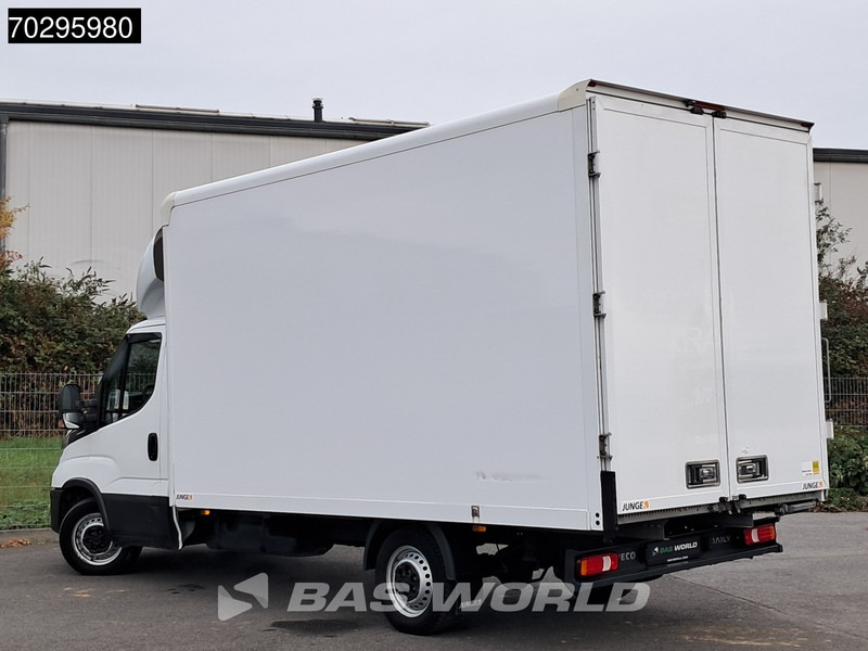 Iveco Daily 35S16 Automatik Kastenwagen Hintertüren 160PS Klimaanlage Kamera Euro6 Möbelkasten A/C - Carrinha de contentor: foto 5 Iveco Daily 35S16 Automatik Kastenwagen Hintertüren 160PS Klimaanlage Kamera Euro6 Möbelkasten A/C - Carrinha de contentor: foto 5