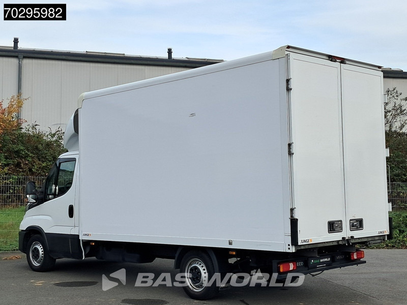 Iveco Daily 35S16 Automatik Kastenwagen Hintertüren 160PS Klimaanlage Kamera Euro6 Möbelkasten A/C - Carrinha de contentor: foto 3 Iveco Daily 35S16 Automatik Kastenwagen Hintertüren 160PS Klimaanlage Kamera Euro6 Möbelkasten A/C - Carrinha de contentor: foto 3