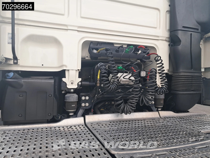 DAF XF 480 4X2 SSC Retarder 2xTanks ACC Standklima Euro 6 - Tractor: foto 3 DAF XF 480 4X2 SSC Retarder 2xTanks ACC Standklima Euro 6 - Tractor: foto 3