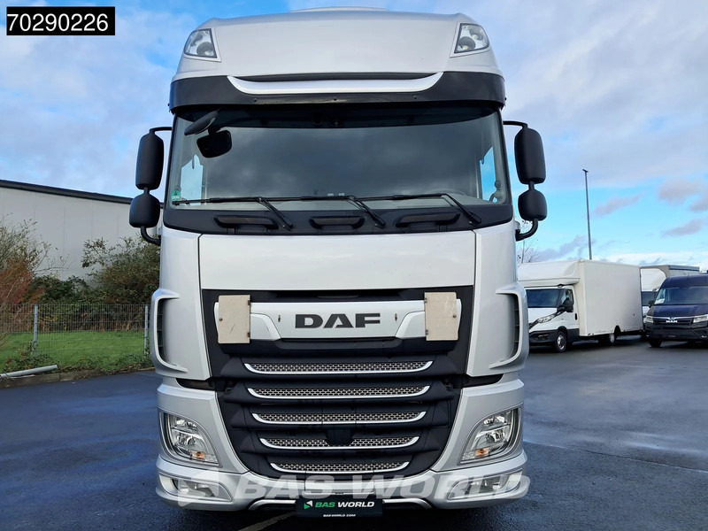 DAF XF 480 4X2 SSC Retarder Mega 2xTanks ACC LED Standklima Euro 6 - Tractor: foto 3 DAF XF 480 4X2 SSC Retarder Mega 2xTanks ACC LED Standklima Euro 6 - Tractor: foto 3