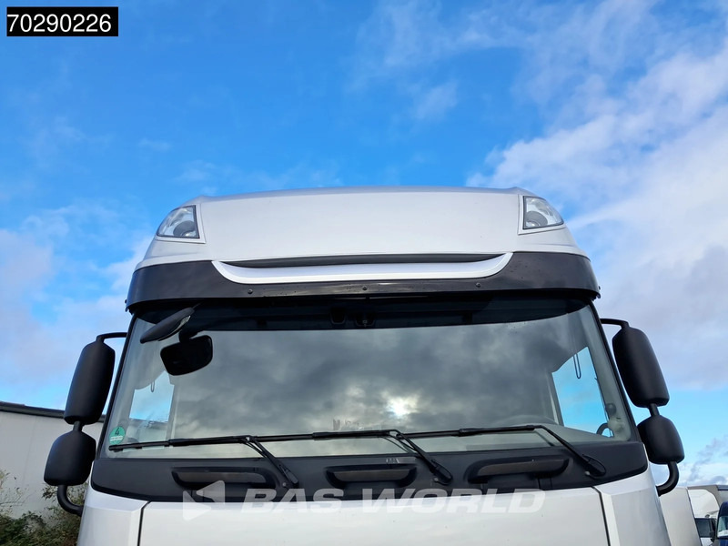 DAF XF 480 4X2 SSC Retarder Mega 2xTanks ACC LED Standklima Euro 6 - Tractor: foto 5 DAF XF 480 4X2 SSC Retarder Mega 2xTanks ACC LED Standklima Euro 6 - Tractor: foto 5