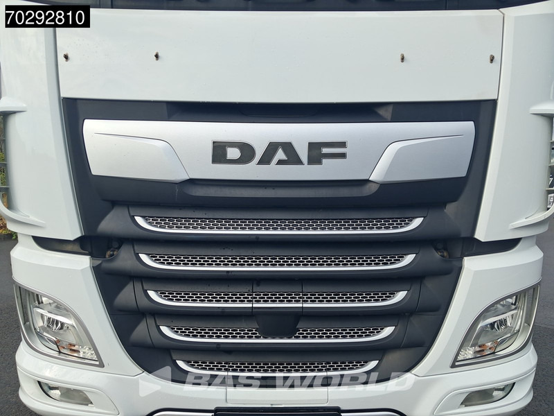 Tractor DAF XF 480 4X2 SSC Retarder Standklima LED ACC Euro 6: foto 15 Tractor DAF XF 480 4X2 SSC Retarder Standklima LED ACC Euro 6: foto 15