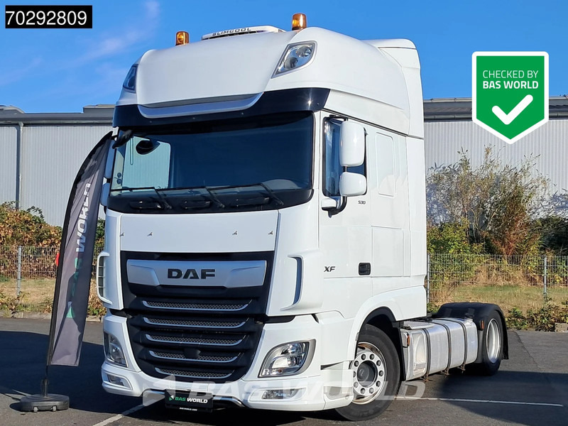 DAF XF 530 4X2 Mega SSC Hebesattel Retarder 2xTanks ACC Standklima Euro 6 - Tractor: foto 1 DAF XF 530 4X2 Mega SSC Hebesattel Retarder 2xTanks ACC Standklima Euro 6 - Tractor: foto 1