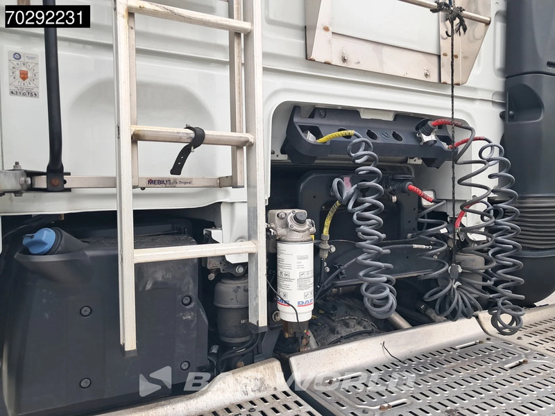 DAF XF 530 4X2 Mega SSC Retarder Hebesattel ACC Euro 6 - Tractor: foto 5 DAF XF 530 4X2 Mega SSC Retarder Hebesattel ACC Euro 6 - Tractor: foto 5