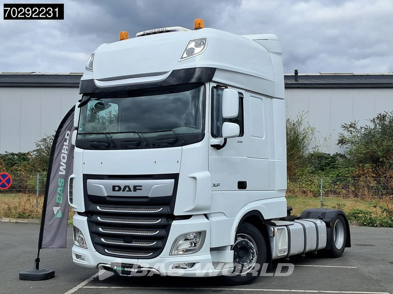 DAF XF 530 4X2 Mega SSC Retarder Hebesattel ACC Euro 6 - Tractor: foto 2 DAF XF 530 4X2 Mega SSC Retarder Hebesattel ACC Euro 6 - Tractor: foto 2